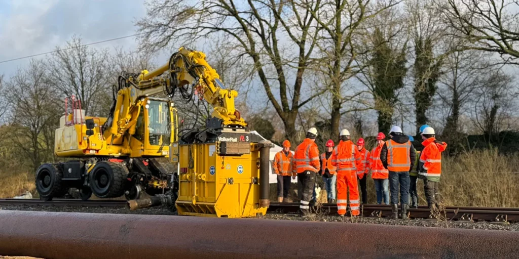 Werken met de KROL-kraan-gebruik van een grondzuigbox bij SOMA Bedrijfsopleidingen